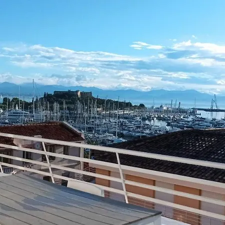 Penthouse With Extraordinary View *